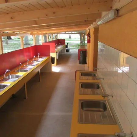 Mobil Animaux Ok - 2 Pers. - Api-1-52-2379 Camping Saint-Florent (Corsica)